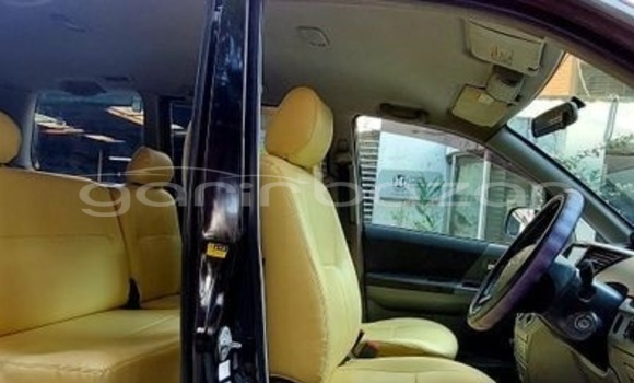 কেনা ব্যবহৃত Toyota Noah Black গাড়ী মধ্যে ঢাকা মধ্যে Dhaka কেনা ব্যবহৃত Toyota Noah Black গাড়ী মধ্যে ঢাকা মধ্যে Dhaka