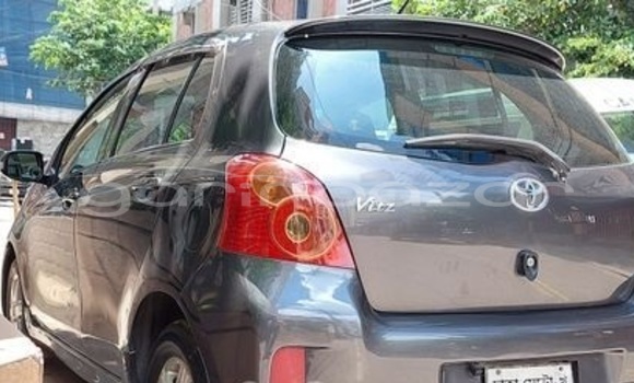 Buy Used 2010 Toyota Vitz in Dhaka, Dhaka Buy Used 2010 Toyota Vitz in Dhaka, Dhaka