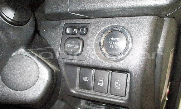 Buy Import 2019 Toyota Hiace in Dhaka, Dhaka Buy Import 2019 Toyota Hiace in Dhaka, Dhaka