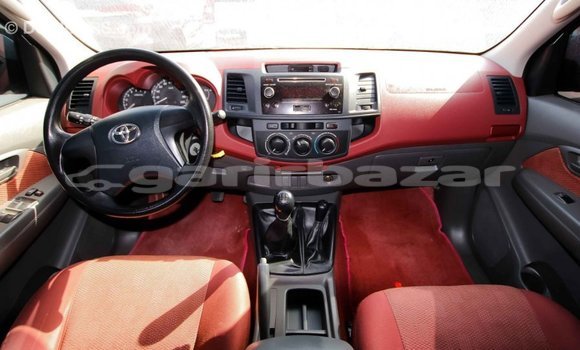 Buy Import 2015 Toyota Hilux in Import - Dubai, Bandarban Buy Import 2015 Toyota Hilux in Import - Dubai, Bandarban