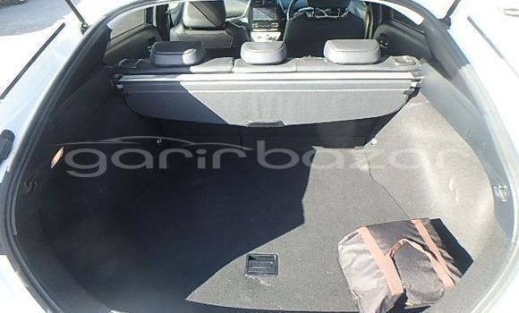 কেনা নতুন Toyota Prius White গাড়ী মধ্যে ঢাকা মধ্যে Dhaka কেনা নতুন Toyota Prius White গাড়ী মধ্যে ঢাকা মধ্যে Dhaka