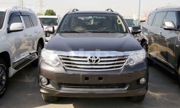 কেনা আমদানি Toyota Fortuner Other গাড়ী মধ্যে ইম্পোর্ট - দুবাই মধ্যে Bandarban কেনা আমদানি Toyota Fortuner Other গাড়ী মধ্যে ইম্পোর্ট - দুবাই মধ্যে Bandarban