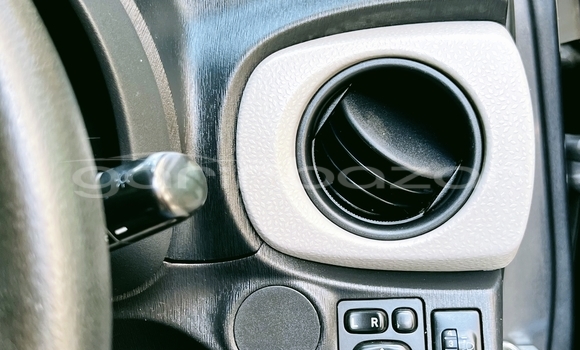 Buy Used 2011 Toyota Vitz in Dhaka, Dhaka Buy Used 2011 Toyota Vitz in Dhaka, Dhaka