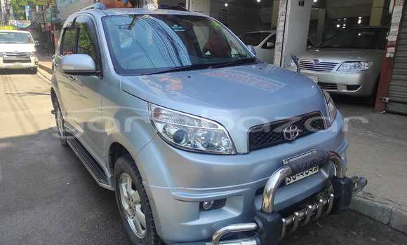 Buy Used 2006 Toyota Rush in Dhaka, Dhaka Buy Used 2006 Toyota Rush in Dhaka, Dhaka