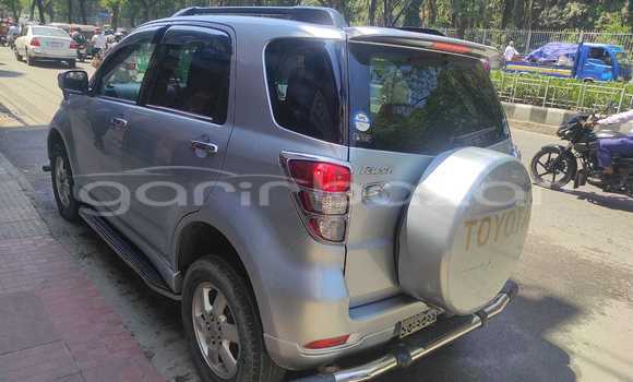Buy Used 2006 Toyota Rush in Dhaka, Dhaka Buy Used 2006 Toyota Rush in Dhaka, Dhaka