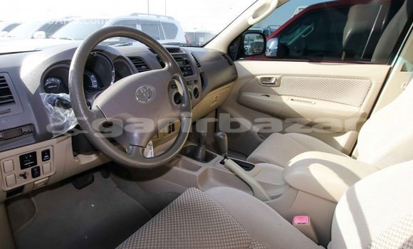 কেনা আমদানি Toyota Fortuner White গাড়ী মধ্যে ইম্পোর্ট - দুবাই মধ্যে Bandarban কেনা আমদানি Toyota Fortuner White গাড়ী মধ্যে ইম্পোর্ট - দুবাই মধ্যে Bandarban
