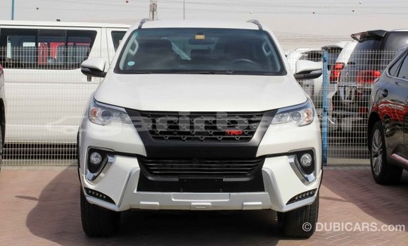 কেনা আমদানি Toyota Fortuner White গাড়ী মধ্যে ইম্পোর্ট - দুবাই মধ্যে Bandarban কেনা আমদানি Toyota Fortuner White গাড়ী মধ্যে ইম্পোর্ট - দুবাই মধ্যে Bandarban