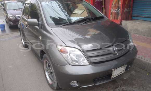 Buy Used 2004 Toyota IST in Dhaka, Dhaka Buy Used 2004 Toyota IST in Dhaka, Dhaka