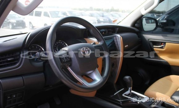 কেনা আমদানি Toyota Fortuner White গাড়ী মধ্যে ইম্পোর্ট - দুবাই মধ্যে Bandarban কেনা আমদানি Toyota Fortuner White গাড়ী মধ্যে ইম্পোর্ট - দুবাই মধ্যে Bandarban