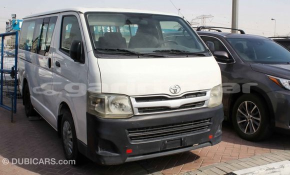 Buy Import 2011 Toyota Hiace in Import - Dubai, Bandarban Buy Import 2011 Toyota Hiace in Import - Dubai, Bandarban