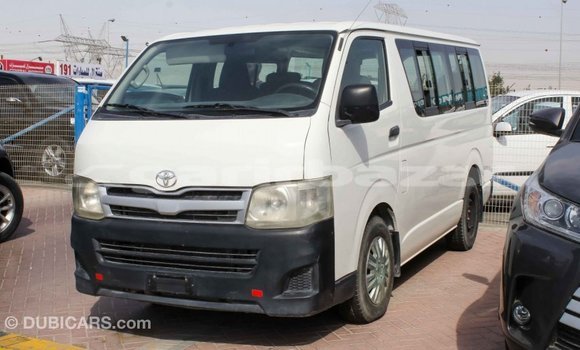 Buy Import 2011 Toyota Hiace in Import - Dubai, Bandarban Buy Import 2011 Toyota Hiace in Import - Dubai, Bandarban