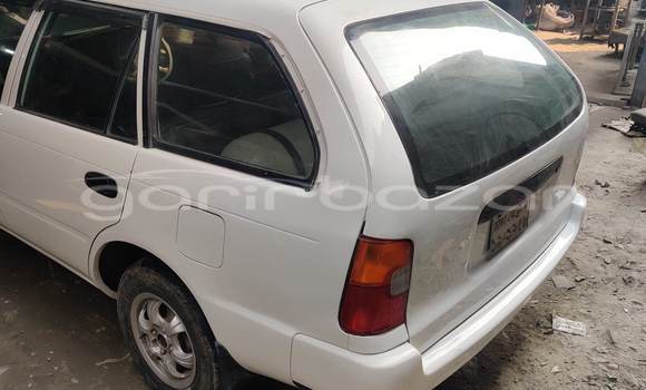 Buy Used 2001 Toyota Corolla in Dhaka, Dhaka Buy Used 2001 Toyota Corolla in Dhaka, Dhaka