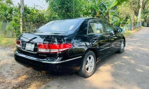 Buy Used 2005 Honda Accord in Dhaka, Dhaka Buy Used 2005 Honda Accord in Dhaka, Dhaka