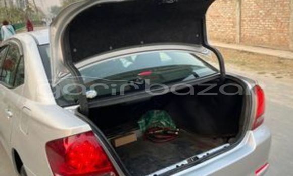 Buy Used 2002 Toyota Allion in Dhaka, Dhaka Buy Used 2002 Toyota Allion in Dhaka, Dhaka