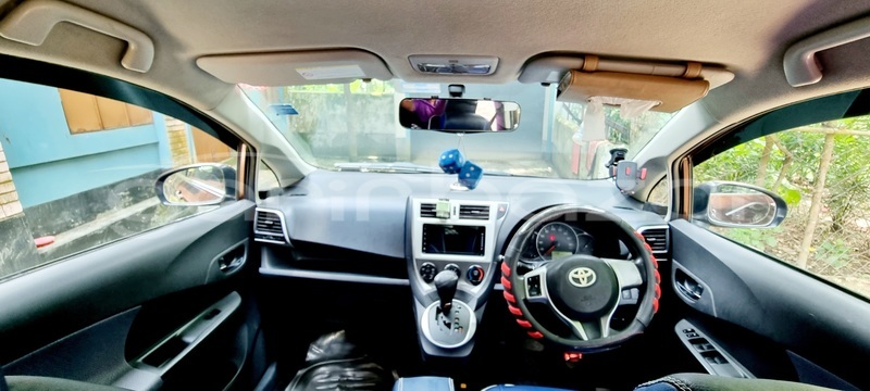 Big with watermark toyota ractis dhaka dhaka 6328