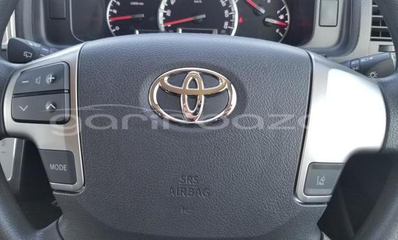 Buy New 2018 Toyota Hiace in Dhaka, Dhaka Buy New 2018 Toyota Hiace in Dhaka, Dhaka