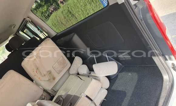 Buy New 2018 Toyota Hiace in Dhaka, Dhaka Buy New 2018 Toyota Hiace in Dhaka, Dhaka