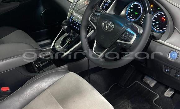 কেনা নতুন Toyota Harrier Blue গাড়ী মধ্যে ঢাকা মধ্যে Dhaka কেনা নতুন Toyota Harrier Blue গাড়ী মধ্যে ঢাকা মধ্যে Dhaka