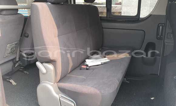 Buy New 2018 Toyota Hiace in Dhaka, Dhaka Buy New 2018 Toyota Hiace in Dhaka, Dhaka