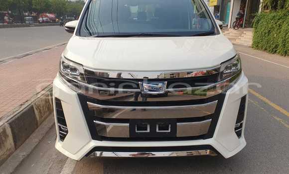Buy New 2019 Toyota Noah in Dhaka, Dhaka