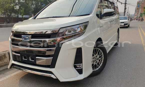 Buy New 2019 Toyota Noah in Dhaka, Dhaka Buy New 2019 Toyota Noah in Dhaka, Dhaka