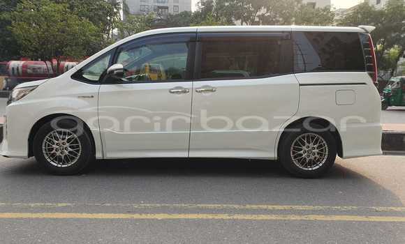 Buy New 2019 Toyota Noah in Dhaka, Dhaka Buy New 2019 Toyota Noah in Dhaka, Dhaka