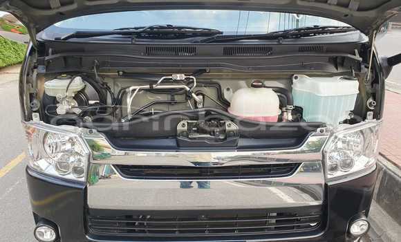 Buy New 2018 Toyota Hiace in Dhaka, Dhaka Buy New 2018 Toyota Hiace in Dhaka, Dhaka