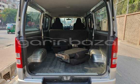 Buy New 2017 Toyota Hiace in Dhaka, Dhaka Buy New 2017 Toyota Hiace in Dhaka, Dhaka