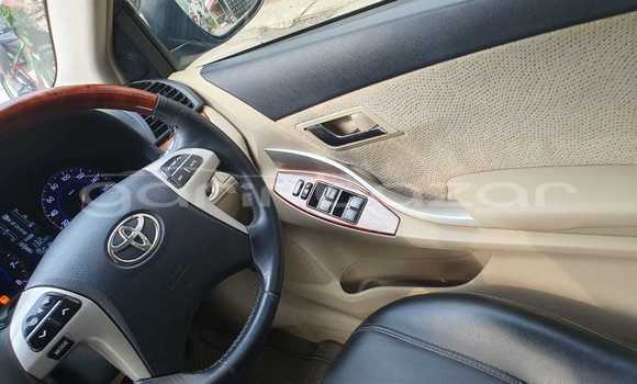 Buy Used 2015 Toyota Premio in Dhaka, Dhaka Buy Used 2015 Toyota Premio in Dhaka, Dhaka