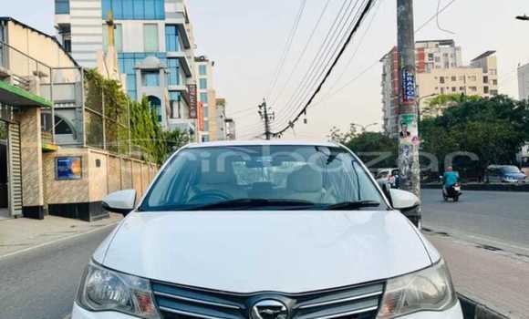 Buy Used 2014 Toyota Axio in Dhaka, Dhaka Buy Used 2014 Toyota Axio in Dhaka, Dhaka