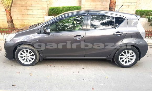 Buy Used 2013 Toyota AQUA in Dhaka, Dhaka Buy Used 2013 Toyota AQUA in Dhaka, Dhaka