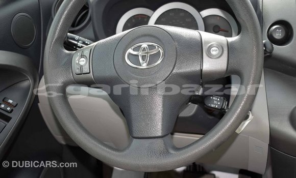 কেনা আমদানি Toyota HiAce White ট্রাক মধ্যে ইম্পোর্ট - দুবাই মধ্যে Bandarban কেনা আমদানি Toyota HiAce White ট্রাক মধ্যে ইম্পোর্ট - দুবাই মধ্যে Bandarban