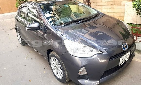 Buy Used 2013 Toyota AQUA in Dhaka, Dhaka Buy Used 2013 Toyota AQUA in Dhaka, Dhaka