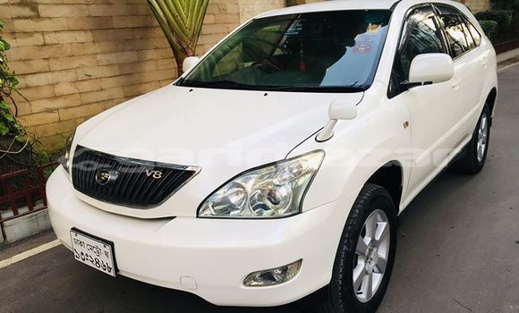 Buy Used 2004 Toyota Harrier in Dhaka, Dhaka Buy Used 2004 Toyota Harrier in Dhaka, Dhaka