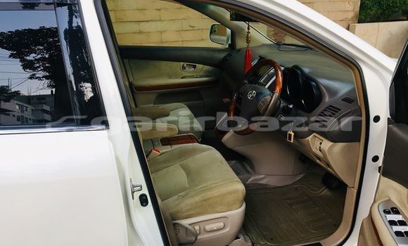 Buy Used 2004 Toyota Harrier in Dhaka, Dhaka Buy Used 2004 Toyota Harrier in Dhaka, Dhaka