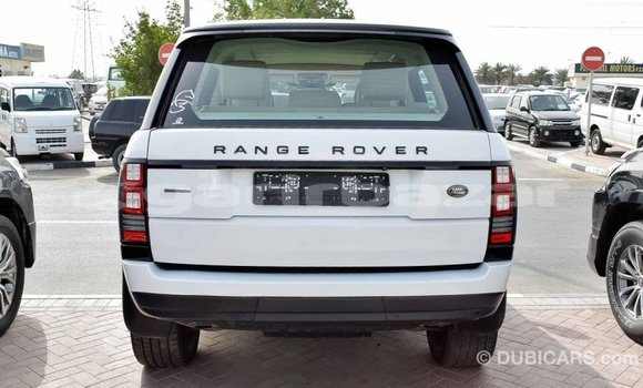 কেনা আমদানি Mercedes-Benz Range Rover White গাড়ী মধ্যে ইম্পোর্ট - দুবাই মধ্যে Bandarban কেনা আমদানি Mercedes-Benz Range Rover White গাড়ী মধ্যে ইম্পোর্ট - দুবাই মধ্যে Bandarban