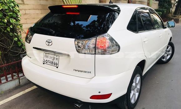 Buy Used 2004 Toyota Harrier in Dhaka, Dhaka Buy Used 2004 Toyota Harrier in Dhaka, Dhaka