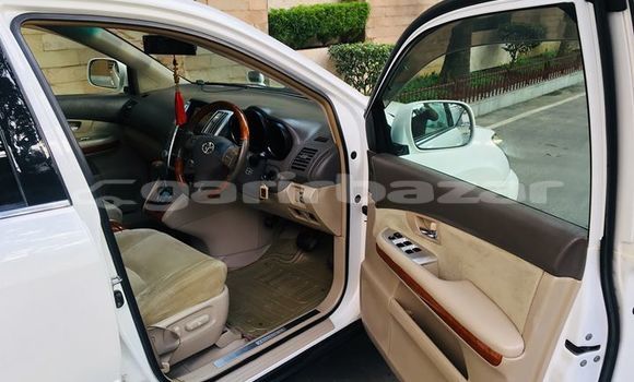 Buy Used 2004 Toyota Harrier in Dhaka, Dhaka Buy Used 2004 Toyota Harrier in Dhaka, Dhaka