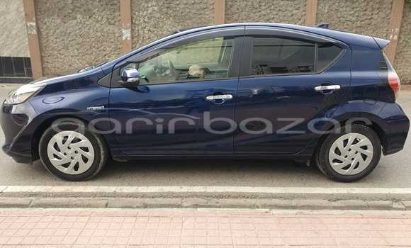 কেনা আমদানি Toyota AQUA Blue গাড়ী মধ্যে ঢাকা মধ্যে Dhaka কেনা আমদানি Toyota AQUA Blue গাড়ী মধ্যে ঢাকা মধ্যে Dhaka