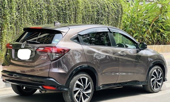 Buy Used 2019 Honda Vezel in Dhaka, Dhaka Buy Used 2019 Honda Vezel in Dhaka, Dhaka