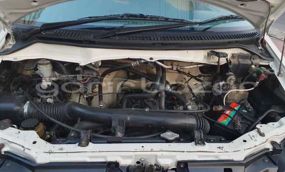 Buy Used 2003 Toyota Noah in Dhaka, Dhaka Buy Used 2003 Toyota Noah in Dhaka, Dhaka