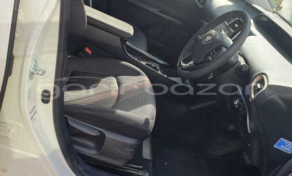 Buy Import 2018 Toyota Prius in Dhaka, Dhaka Buy Import 2018 Toyota Prius in Dhaka, Dhaka