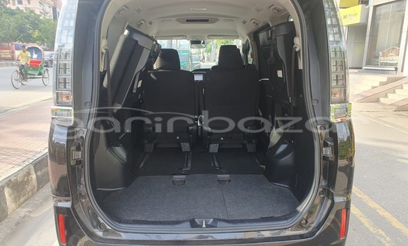 কেনা আমদানি Toyota Esquire Black গাড়ী মধ্যে ঢাকা মধ্যে Dhaka কেনা আমদানি Toyota Esquire Black গাড়ী মধ্যে ঢাকা মধ্যে Dhaka