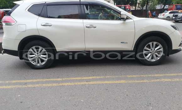 Buy Used 2016 Nissan X-Trail in Dhaka, Dhaka Buy Used 2016 Nissan X-Trail in Dhaka, Dhaka