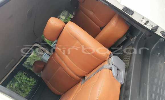 Buy Used 2014 Toyota Hiace in Dhaka, Dhaka Buy Used 2014 Toyota Hiace in Dhaka, Dhaka