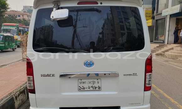 Buy Used 2014 Toyota Hiace in Dhaka, Dhaka Buy Used 2014 Toyota Hiace in Dhaka, Dhaka