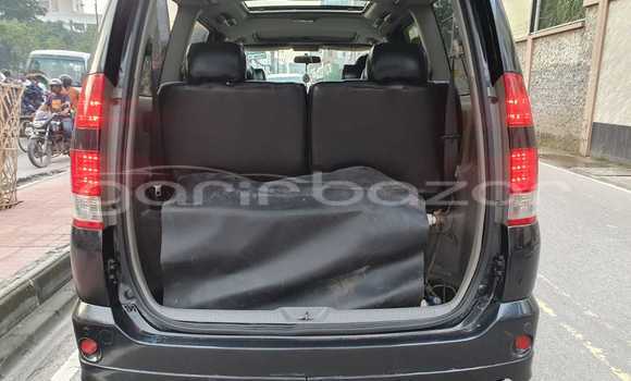 Buy Used 2001 Toyota Noah in Dhaka, Dhaka Buy Used 2001 Toyota Noah in Dhaka, Dhaka