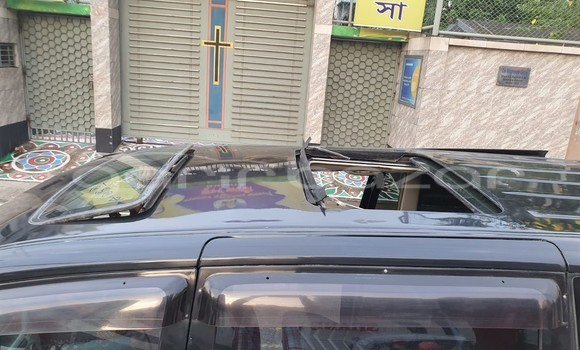 Buy Used 2001 Toyota Noah in Dhaka, Dhaka Buy Used 2001 Toyota Noah in Dhaka, Dhaka