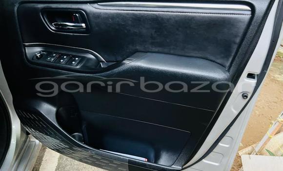 Buy Used 2017 Toyota Noah in Dhaka, Dhaka Buy Used 2017 Toyota Noah in Dhaka, Dhaka