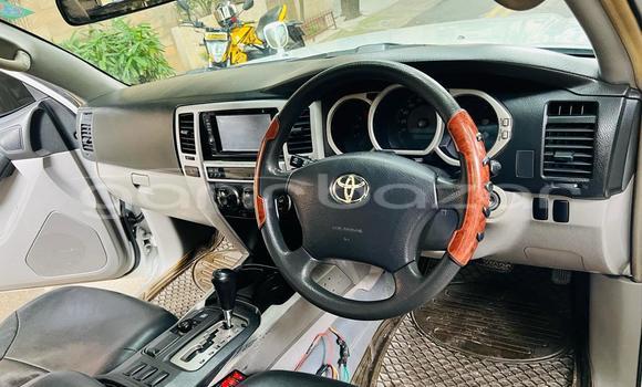 Buy Used 2004 Toyota Hilux Surf in Dhaka, Dhaka Buy Used 2004 Toyota Hilux Surf in Dhaka, Dhaka